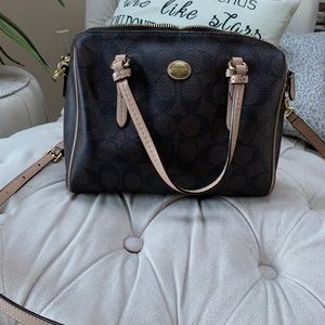 PREVIOUSLY OWNED COACH LOGO HANDBAG BROWN
